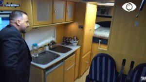 Ronaldo Sharka hyn në BB VIP, por Vëllai i Madh e ‘mbyll’ në një rulot  