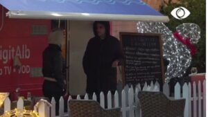 E dielë sot?/ Armaldo dhe Olta humbasin sensin e ditëve: Sot është Portokallia apo jo...