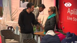 Kriset miqësia? Olta dhe Amosi i ngrenë zërin njëri-tjetrit: Unë të kam mbrojtur për të gjitha gomarllëqet që ke bërë!