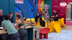 Ti je viktimë, Luizi kritikon Efin: Të ka përdorur shoqëria jote