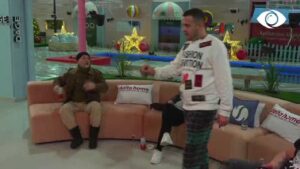 Të kisha qenë në vend të saj.../ Banorët diskutojnë përzgjedhjen e Zhaklinës