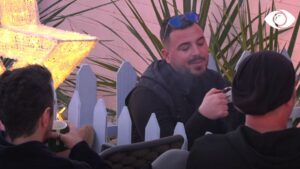 Do dalin disa gjëra tronditëse/ Çfarë i thotë filxhani Ronaldos...