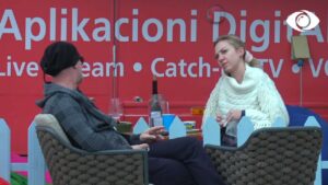 A e di ç'bëhet?, Genti i tregon Zhaklinës për rrëmujën në shtëpi