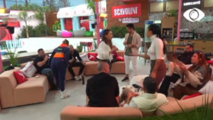 Debati me Tean, përfshihet Olta: Po të kishe argumentet e saj, s’do ishe në këtë derexhe