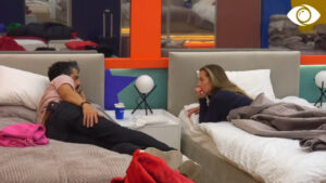  “Nuk është koha që të sillemi si lojtarë ndaj njëri-tjetrit”/ Olta dhe Amos flasin me kode