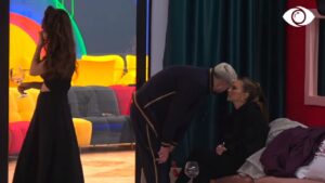 Luizi afrohet për ta puthur, Kiara largohet/ Çfarë ndodhi në orët e para të mëngjesit?