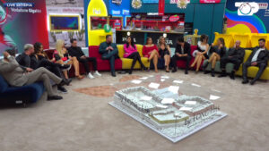 “Përveç grupimeve, aty ka edhe elektronë të lirë”/ Opinionistët komentojnë debatin mes Luizit dhe dy vajzave