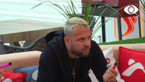 ‘Ty të hoqën nga puna sepse do i turpëroje’/ Tea debaton me Luizin