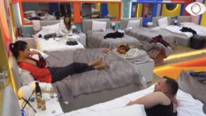 Sa ka ngrënë, nuk ndalonte/ Banorët ankohen për Luizin, ai vazhdon kërkimin për ushqime