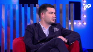 Marrëdhënia e tyre nuk do të zgjasë/ Si e komentojnë opinionistët raportin Dea-Amos