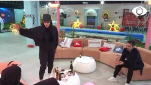 “Ti ndërron mendje”, Efi “përplaset” me Gentin