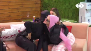 Më në fund paqe! Efi i kërkon falje Kejvinës, vajzat përqafohen