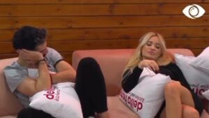 Amos-Deas: Më ke dërguar mesazhe