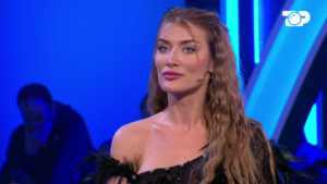 Biletë vetëm vajtje! Çfarë e penalizoi Arianën, këngëtarja nga Kosova la përfundimisht shtëpinë