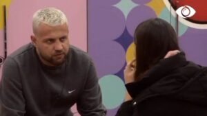 “Nuk kam besim te ty, mu hiq sysh!”, Kiara përballet sërish me Luizin:  Edhe vendi të hapet këtu, ti me mua s’ke më punë