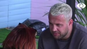 “Sa herë ke ardhur…”/ Tea kërkon shpjegim nga Luizi