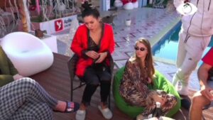 “Mos mendo vetëm për vete”/ Efi dhe Kejvina përplasen: Mos bëj si gomar!