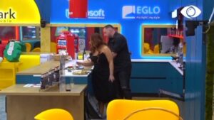 Si e mohon në sy!/ Tea bisedon me Ronaldon për Oltën