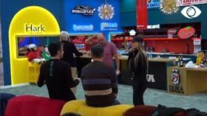 Kudo që shkon ngrihen zëra/ Banorët nuk i ndahen Gentit