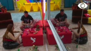 Komenti i Luizit, Tea: E sheh që je pervers?!