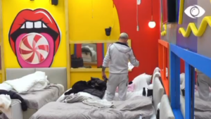 Seen/ Kiara shtyn takimin me Luizin, ai buzëqesh: Të shoh si luaneshë