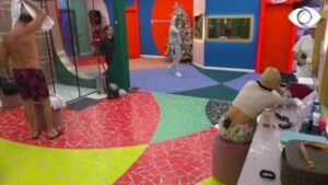 Sheh vetëm b**/ Efi debaton ashpër me Luiz: Aq mend ke!