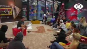 Zarf i bardhë në shtëpi, banorët duhet të ndahen në çifte…