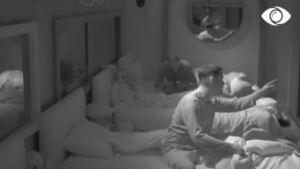 “Nuk je njeri ti po ik”/ Plas debati mes Luizit dhe Armaldos