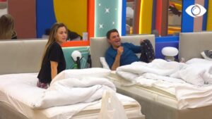 Olta ironizon Kiarën: Nuk më del e keqja që të vura në nominim me Bledin! 