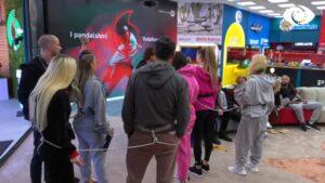 Ermiona heq litarin, grupi i Luizit skualifikohet