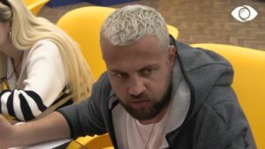 “Nuk të ka ecur me manipulimet”/ Luizi diskuton me Oltën