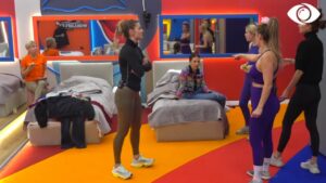 Misioni sekret i vajzave: Nëse nuk flasin me djemtë kemi avantazh!