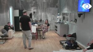 Zarf/Mundësi shkëmbimi për banorët e burgosur