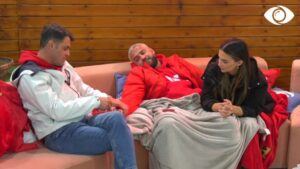 Armaldo shkund cigaren te dora e Luizit/ Unë do marrë hak 10-fish