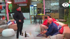 “Me i fut zarf të zi”/Banorët planifikojnë rrengun për Maestron