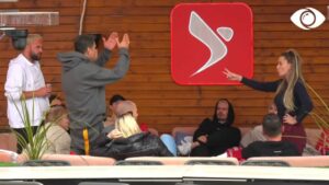 Armaldo shpjegon pse nuk e heq rripin