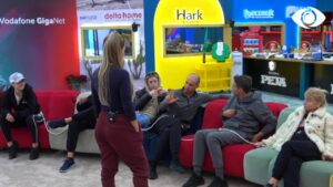 Mendon se unë mendoj si ti”/Kristi-Oltës:Je një ego-maniake e frikshme!