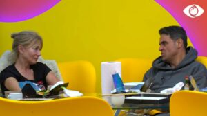 Pse rrin turivarur ai?/ Armaldo bisedon me Evën për Luizin