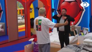 Bëra diçka të turpshme/ Tani kërkon të dalë nga shtëpia! Luizi-Mendon se po tregon burrëri?