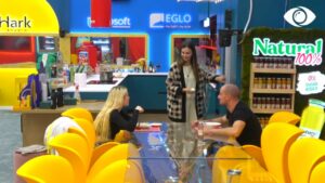 Këtë buzëqeshje ta jep pëlqimi/ Kiara ngacmon Kristin për Keisin