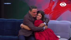 Armaldo surprizohet nga vajza e tij