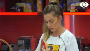 Si nuk i shërbeu njëherë/ Olta flet për Kristin dhe Keisin