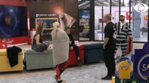 Olta-Kristit: Eva ka dy orë që bëhet ujë në djersë, ti s'ke respekt që ikën