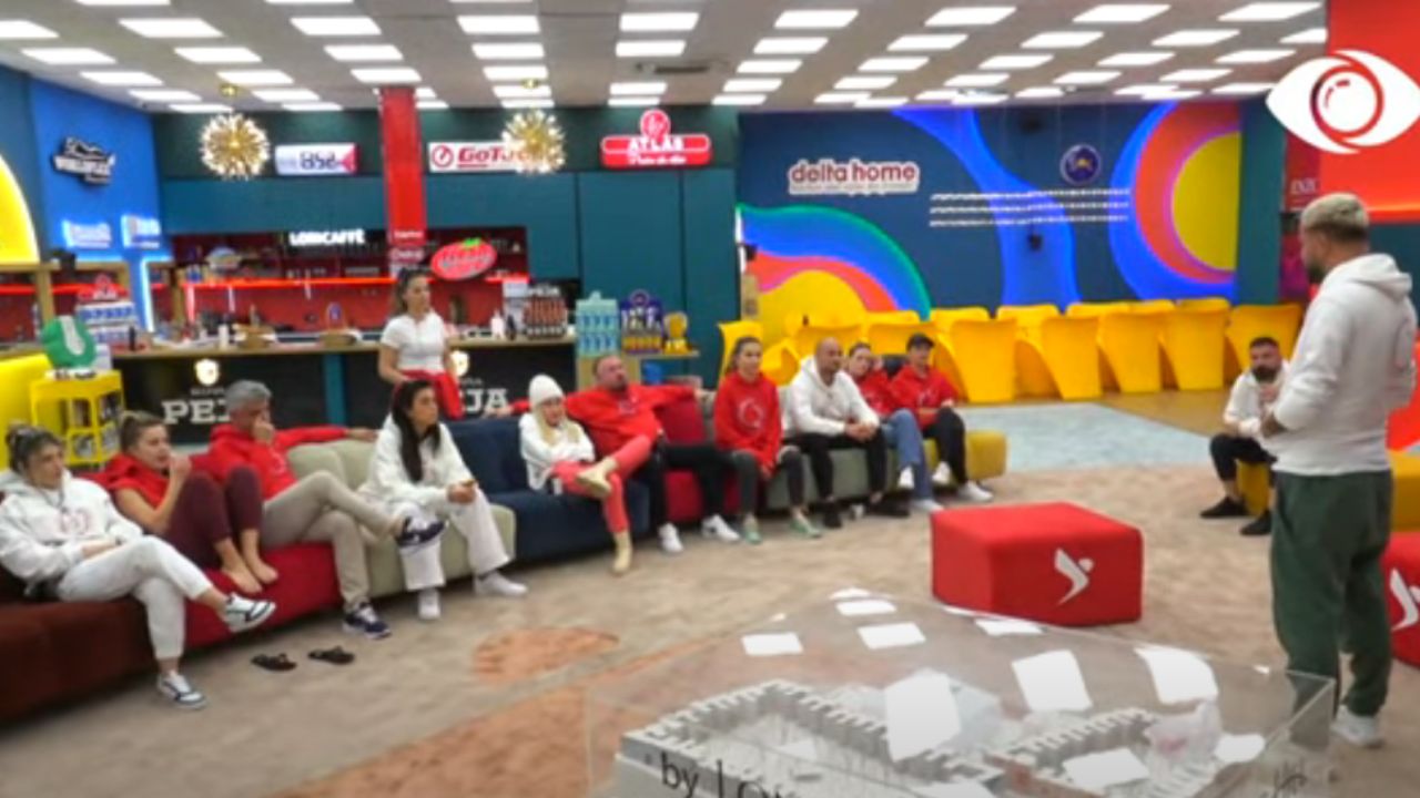 Foto nga Vodafone/ Banorët do kenë mundësi të realizojnë foto për Ditën e Verës