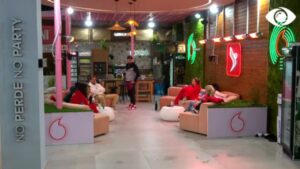 Lorenci për Oltën: Nuk ka asnjë moment njerëzor në këtë lojë, më ha bukën