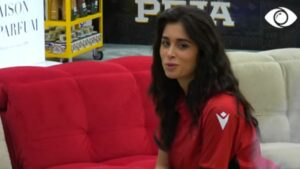 “Më ka shkruar Balotelli”/Jori bisedon me banorët