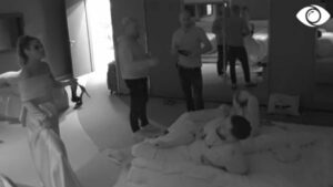 Nita debaton me Shpatin: Ty nuk të zgjodhi Dea, pse prite të të zgjedh unë? 