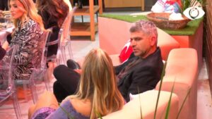 “Me ty mund të më kaloj koha mirë”/ Qetsori bisedon me Oltën