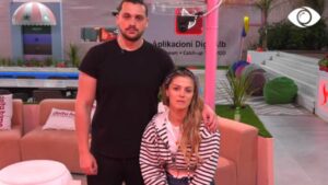 Nita dhe Gerti urojnë të gjithë besimtarët myslimanë për Ramazan