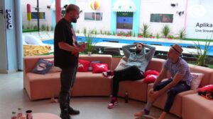 Kristi: U tregove i pabesë/ Luizi: Ishte strategji